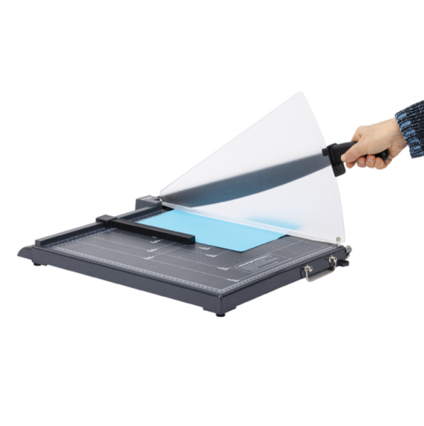 Резак сабельный BRAUBERG TSP-312, А3, на 12 л. / Длина реза 430 мм, пластиковое основание и защитный экран